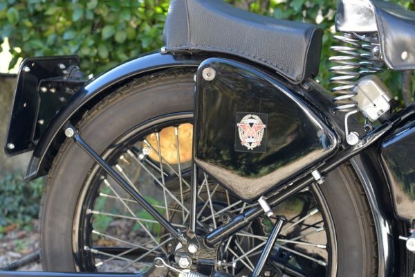 matchless-g3-120C37EE6F-329E-C255-CA75-3F3118FAE5EA.jpg