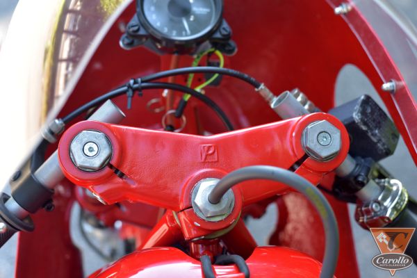 mv-agusta-500-replica-18A698E5A9-2034-E3BD-AAF8-3203A5058F74.jpg