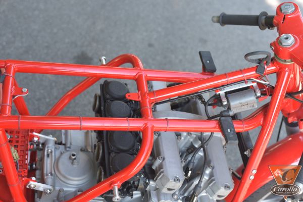 mv-agusta-500-replica-34F7C0DE0E-9E55-57FB-4295-BC71431A868E.jpg
