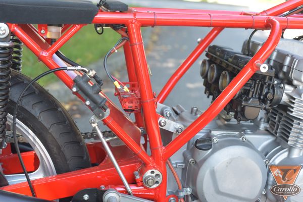 mv-agusta-500-replica-3689B08E19-244B-3898-B881-F75E31F888B8.jpg