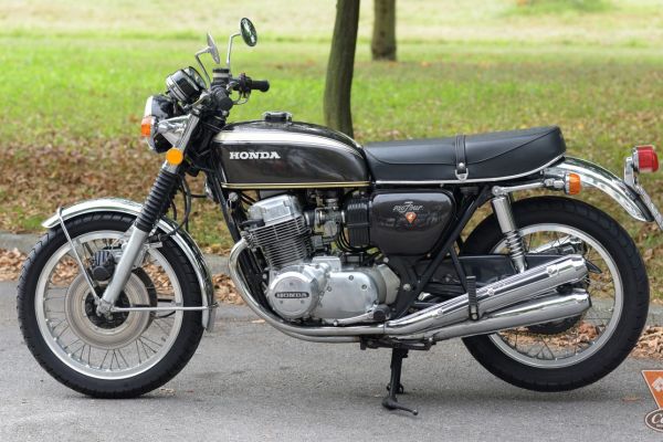 honda-cb750-bologna-02EB6430B1-DCBC-3BFC-3985-4E975843CE6B.jpg