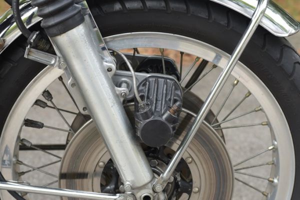 honda-cb750-bologna-15756E3B6A-18D8-948A-FD60-6BA1BEF39E41.jpg