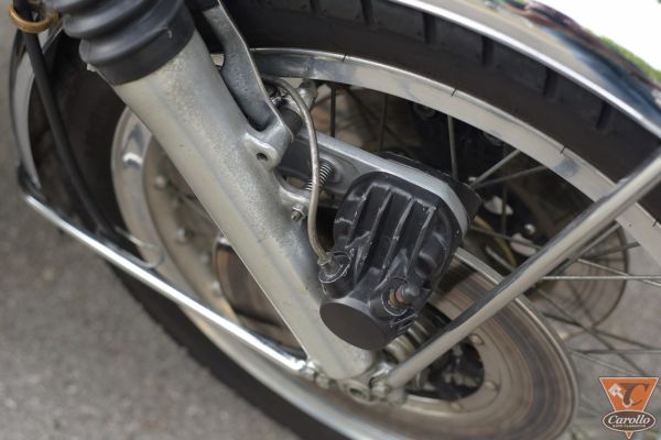 honda-cb750-bologna-276AE4A359-C406-08D0-E8DF-E04215548E54.jpg