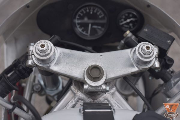 yamaha-tz-250-1989-10005041A8-2DE7-243B-7384-3CFCD87BF8D0.jpg
