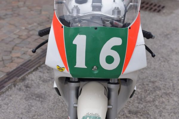 yamaha-tz-250-1989-12C58B2E29-BA62-1D1C-F4C1-C20B4FEECA16.jpg