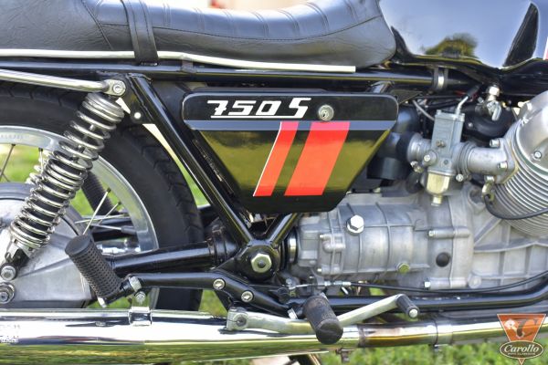 moto-guzzi-750-s-230497316B-007C-B925-9361-B98684FE5241.jpg