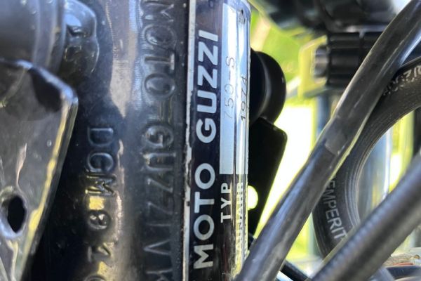 moto-guzzi-750-s-32255A4622-5EAA-AE79-6CB4-ACFFC69CD34C.jpg