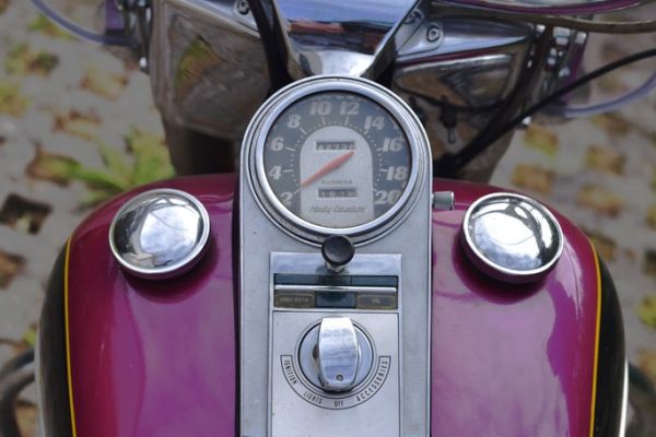 electraglide-1976-52CA91F1E-FCFE-78B7-06BC-24CB10D02066.jpg