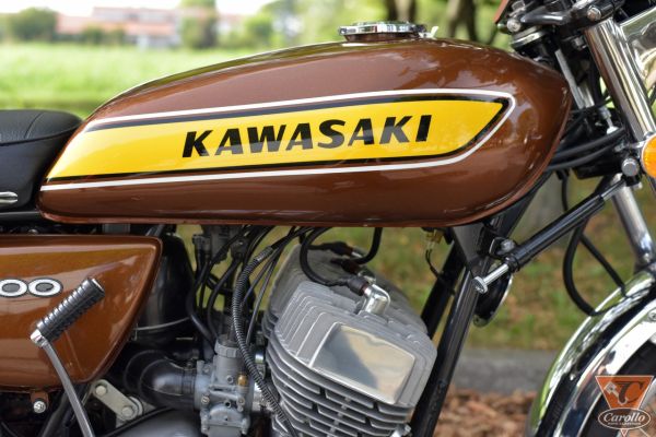 kawasaki-h1-suisio-16DC6BC439-32A7-FEFC-F64A-DDBA5C8F47A6.jpg