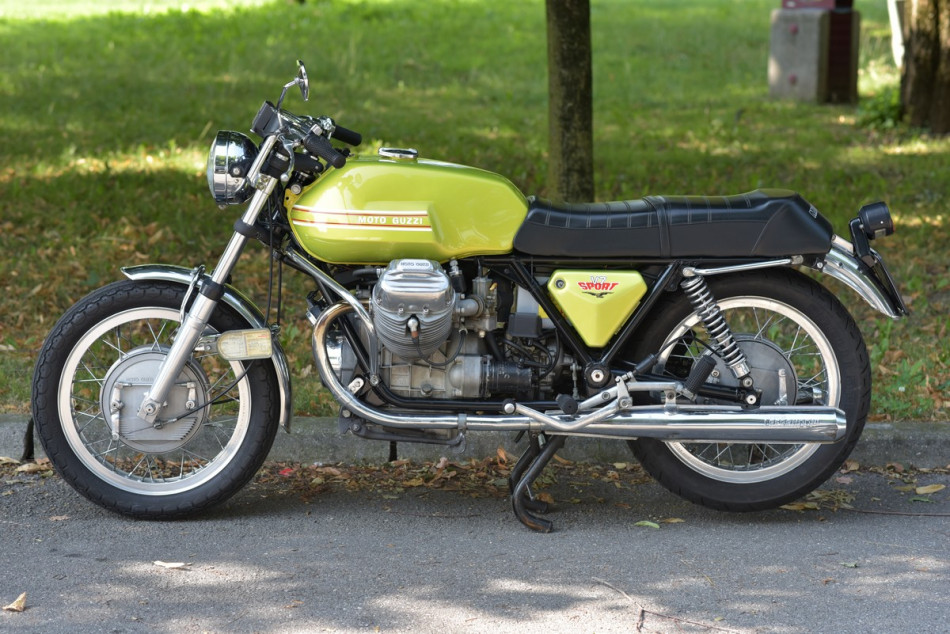 Moto Guzzi V7 Sport