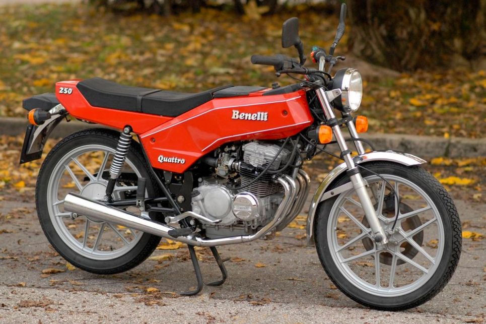 Benelli 250 Quattro