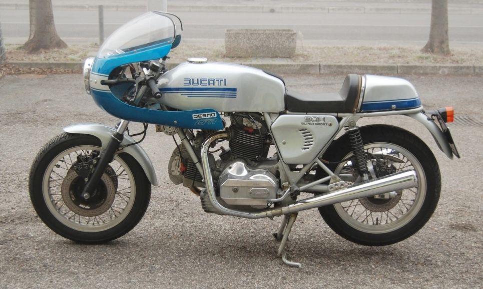 Ducati 900 SS