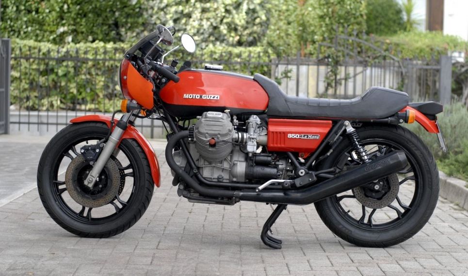 Moto Guzzi Le Mans 1