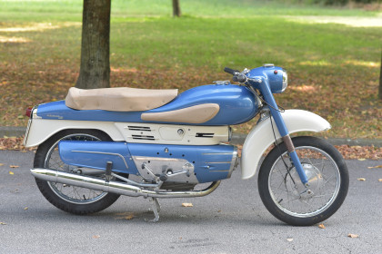 Aermacchi Chimera 250