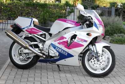 Yamaha YZF 750 SP